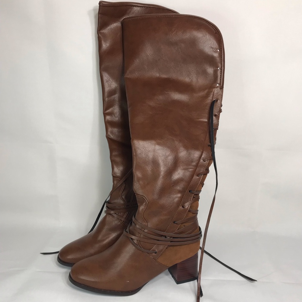 Brown laced boot 37 faux leather sz 7 soft lining